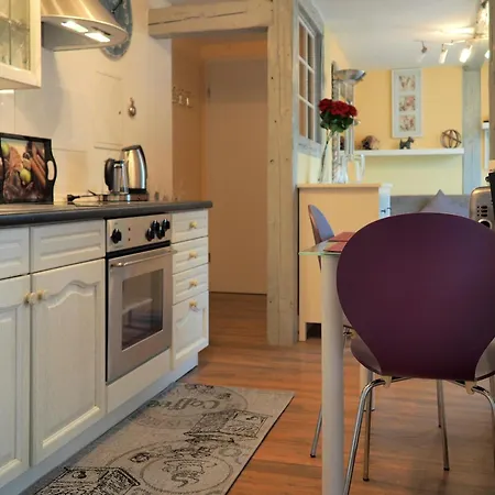 Moderne Salzbergstraße In Apartment