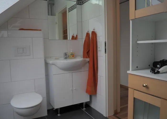 Moderne Salzbergstrasse In